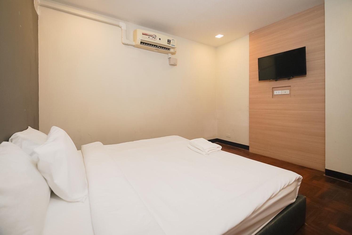 Z โกอินน์ สีลม - สถานีรถไฟฟ้าเซนต์หลุยส์ Go Inn Silom Bangkok Exteriér fotografie